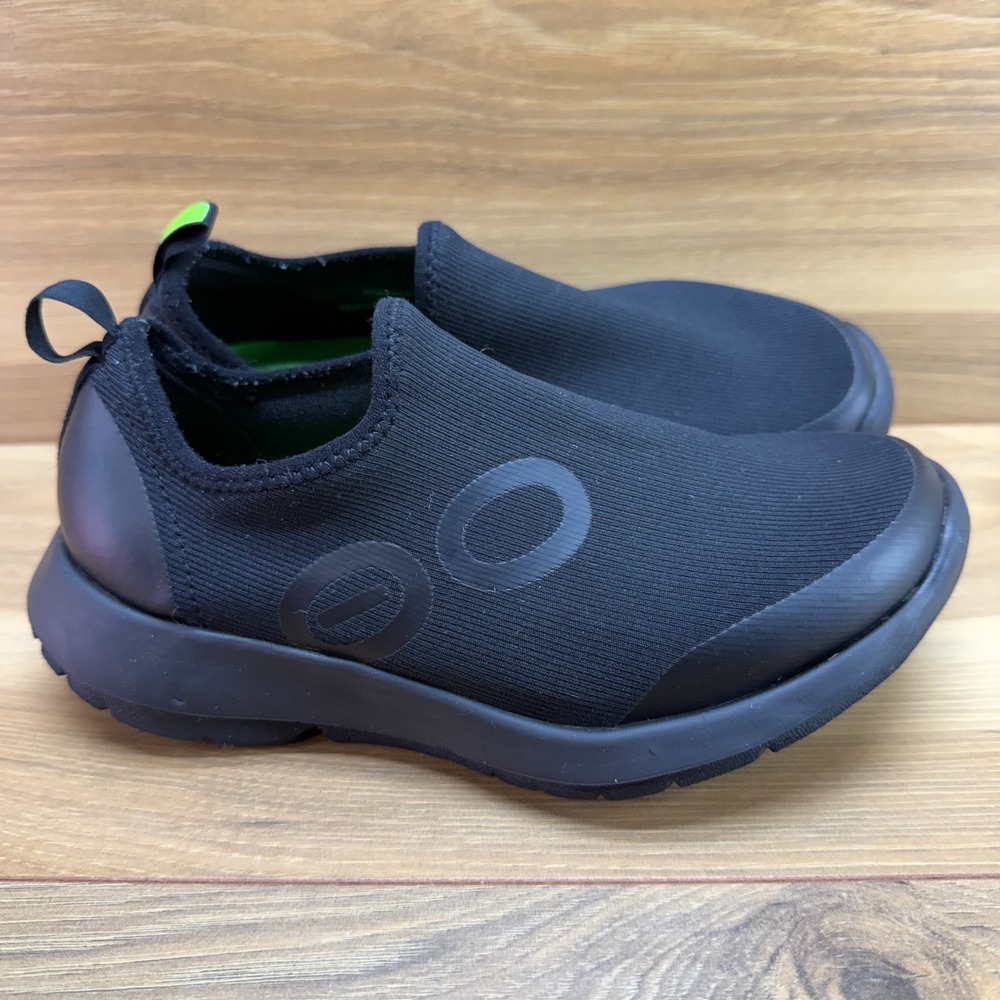 Oofos OOmg Eezee Slip On Sneaker Womens 5 EU 36 Black Comfort Recovery Walking